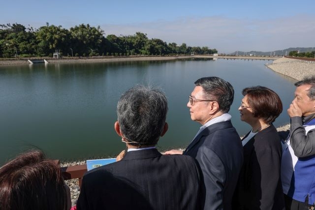 烏溪鳥嘴潭人工湖竣工 卓揆：有效減緩地層下陷、增加供水韌性、營造綠色、低碳的觀光遊憩環境