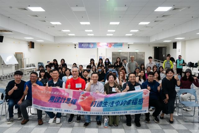 士林夜市吃雞排配珍奶　ESG團隊首推夜市學