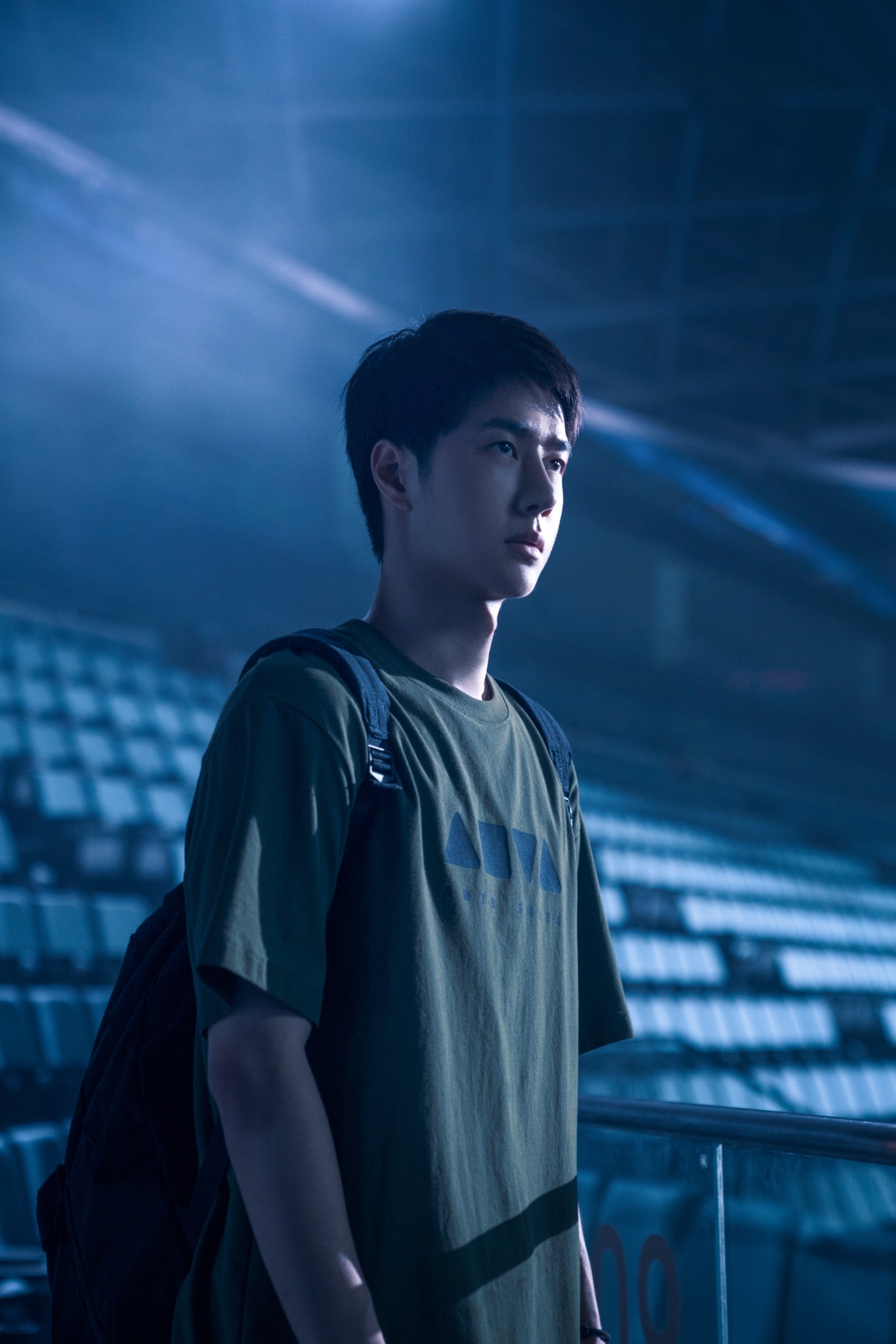 人氣頂流 王一博飾演對街舞夢想永不放棄的B-boy陳爍(鴻聯國際提供) 人氣頂流 王一博飾演對街舞夢想永不放棄的B-boy陳爍(鴻聯國際提供)