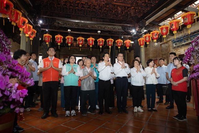 總統出席「嘉義城隍廟城隍夜巡諸羅城遶境活動」。 總統出席「嘉義城隍廟城隍夜巡諸羅城遶境活動」。