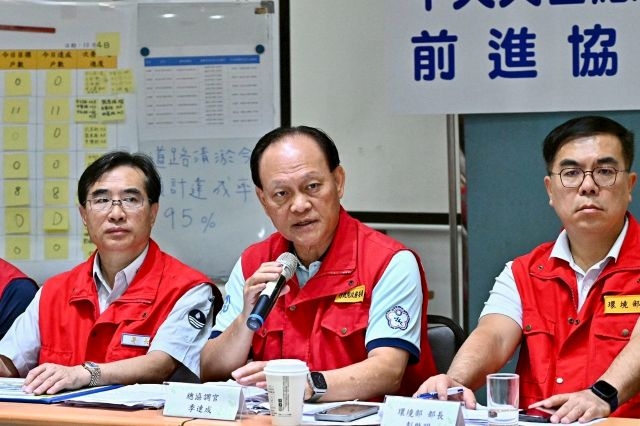 季總協調官：持續推進災區道路清淤、交通復原、校園復建 全力協助災民早日恢復家園