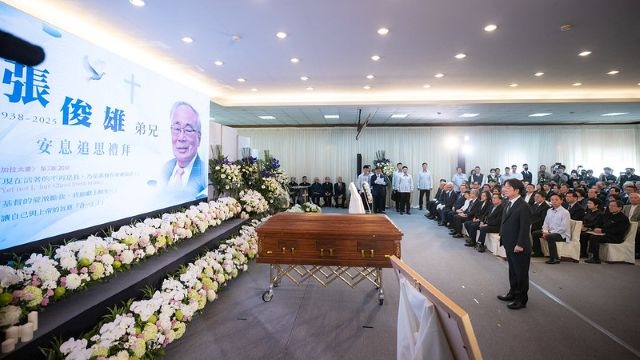 總統親頒褒揚令　表彰張俊雄資政推動臺灣民主的貢獻