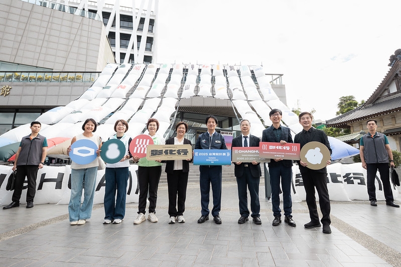 賴清德總統今(24)日上午前往彰化參觀「2025台灣設計展」。 賴清德總統今(24)日上午前往彰化參觀「2025台灣設計展」。