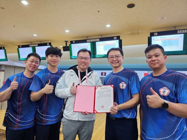 東京聽奧保齡球男子團體賽奪銅 賴清德總統致電申賀。 東京聽奧保齡球男子團體賽奪銅 賴清德總統致電申賀。