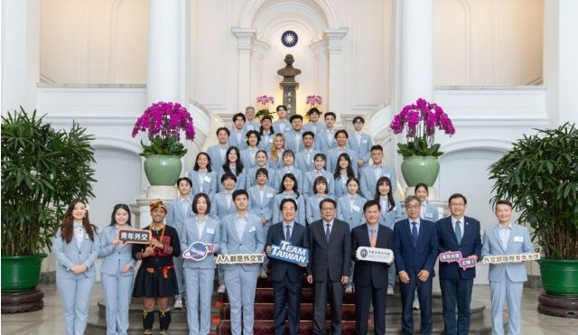 總統肯定青年大使讓世界看見臺灣　盼保持探索世界的熱情　替臺灣未來寫歷史