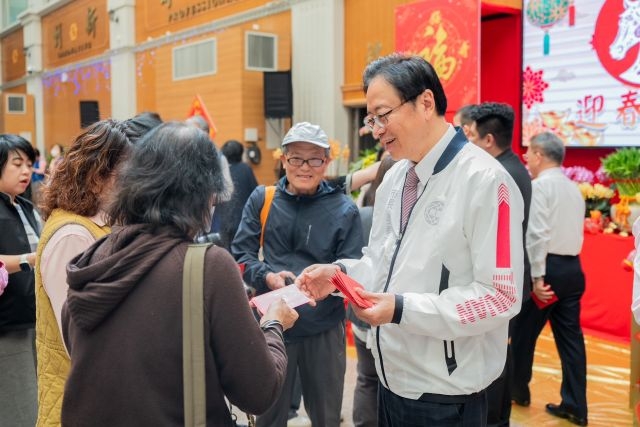 市府團隊將與議會攜手並進,推動各項政務。 市府團隊將與議會攜手並進,推動各項政務。