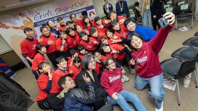 副總統期勉女性兒少運動員透過運動展現自信與力量　國家會做最堅實的後盾