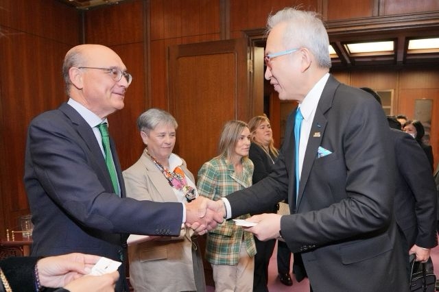 外交部政務次長吳志中午宴歡迎西班牙跨黨派國會議員訪問團