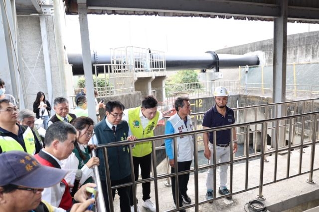 黃偉哲視察南興抽水站更新工程　確保汛期防洪無虞