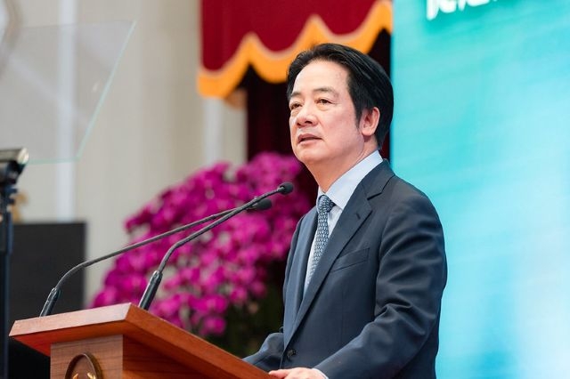 總統宣布「台灣人口對策新戰略—家庭支持篇」　推動18項措施打造公共支持育兒體系　以全民共享經濟紅利促進臺灣永續發展