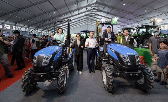 副總統出席農機展　盼以智慧科技驅動農業轉型　落實均衡臺灣願景