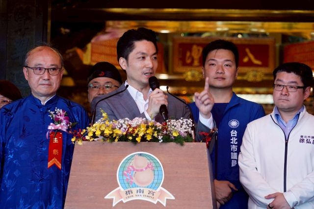 臺北市長蔣萬安宣布市府將斥資11億元打造連接天恩宮以及貓空站的「貓空人行跨橋」。 臺北市長蔣萬安宣布市府將斥資11億元打造連接天恩宮以及貓空站的「貓空人行跨橋」。