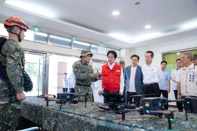 總統視導巴威颱風防颱整備情形　期勉國軍與地方合作將災害降到最低