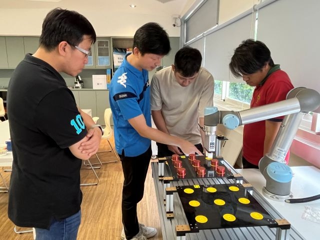 接軌智慧製造趨勢 機械群科中心推動新興科技課程轉化與教師社群發展