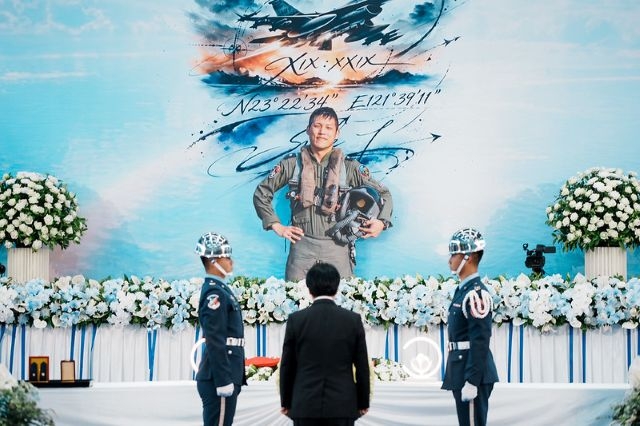 總統親頒褒揚令　表彰殉職空軍飛官盡忠職守與捍衛國土的忠勇精神