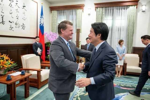 總統接見「印太安全研究所」(IIPS)訪問團。 總統接見「印太安全研究所」(IIPS)訪問團。