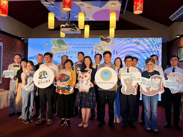 衛福部醫福會攜手國家公園署簽署 MOU 六大面向開創「Nature for Health」綠色醫療新紀元