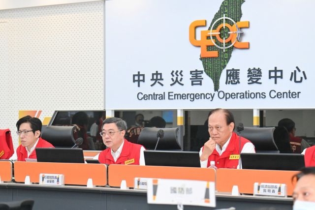 視導0822豪雨中央災害應變中心 卓揆：強化中央與地方應變協調 加速災後復原
