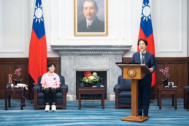 總統致詞。 總統致詞。