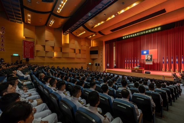 主持國軍軍官深造教育開訓典禮　總統提「三要」期勉學員成為推動國軍改革重要力量