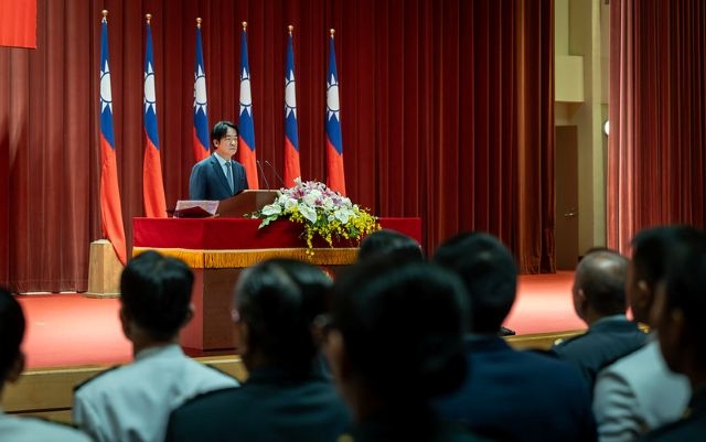 總統主持「國軍軍官深造教育116年班開訓典禮」,提「三要」期勉學員成為推動國軍改革重要力量。 總統主持「國軍軍官深造教育116年班開訓典禮」,提「三要」期勉學員成為推動國軍改革重要力量。