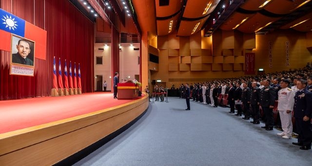 總統主持「國軍軍官深造教育116年班開訓典禮」。 總統主持「國軍軍官深造教育116年班開訓典禮」。