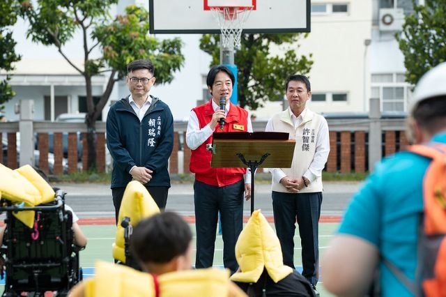 總統致詞。 總統致詞。