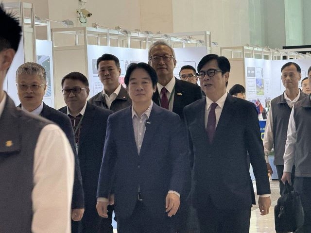 總統出席「115年度青年百億海外圓夢基金計畫高雄成果展記者會」